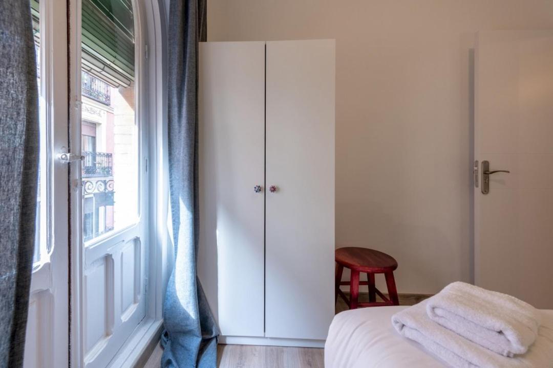 3 Bedrooms 1 Bathroom Furnished - Lavapies- Mintystay 마드리드 외부 사진